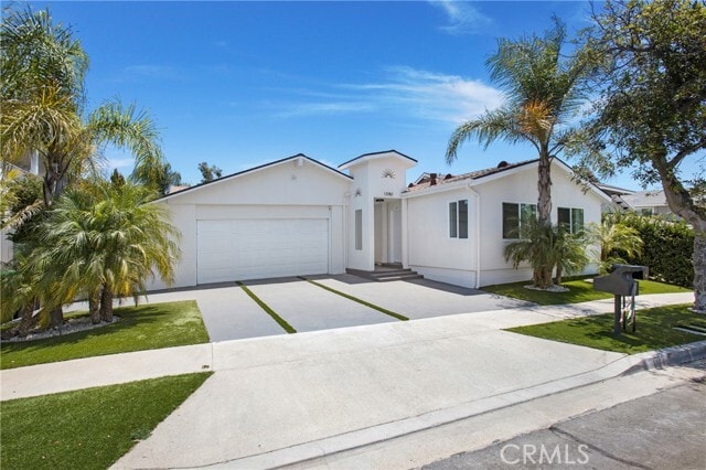 Photo - 13782 Ridgecrest Cir House