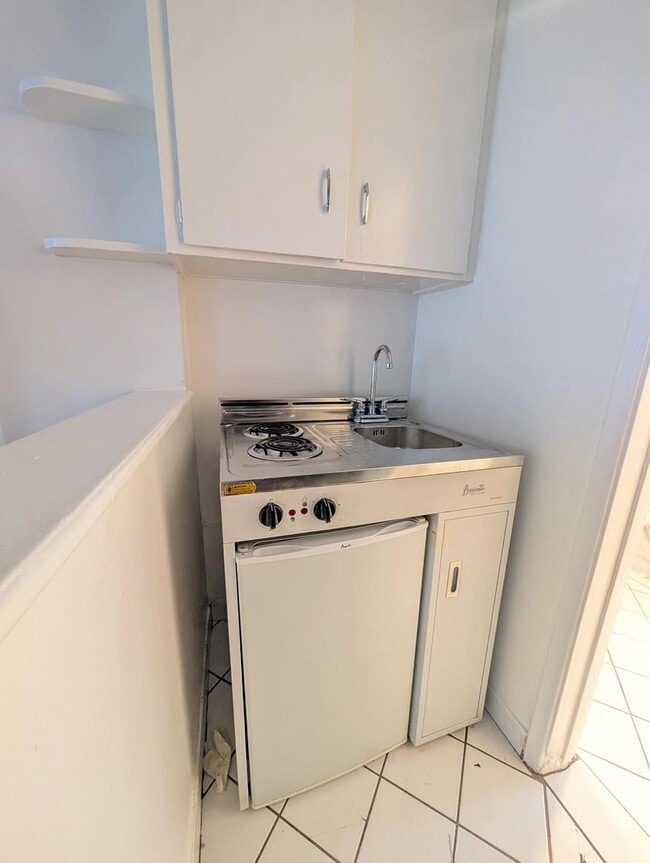 Photo - 3630 Westwood Blvd Unit 4