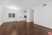 Photo - 6038 Carlton Way Unit 106