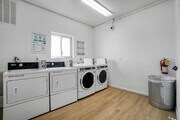Photo - Highland Villa Apartments