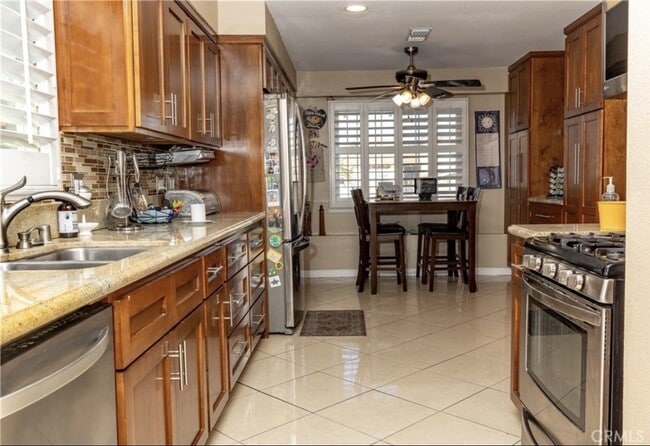Photo - 24314 Berendo Ave