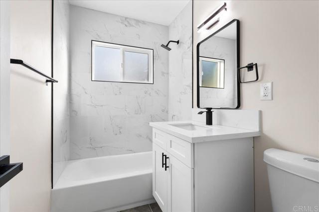 Photo - 2151 54th St