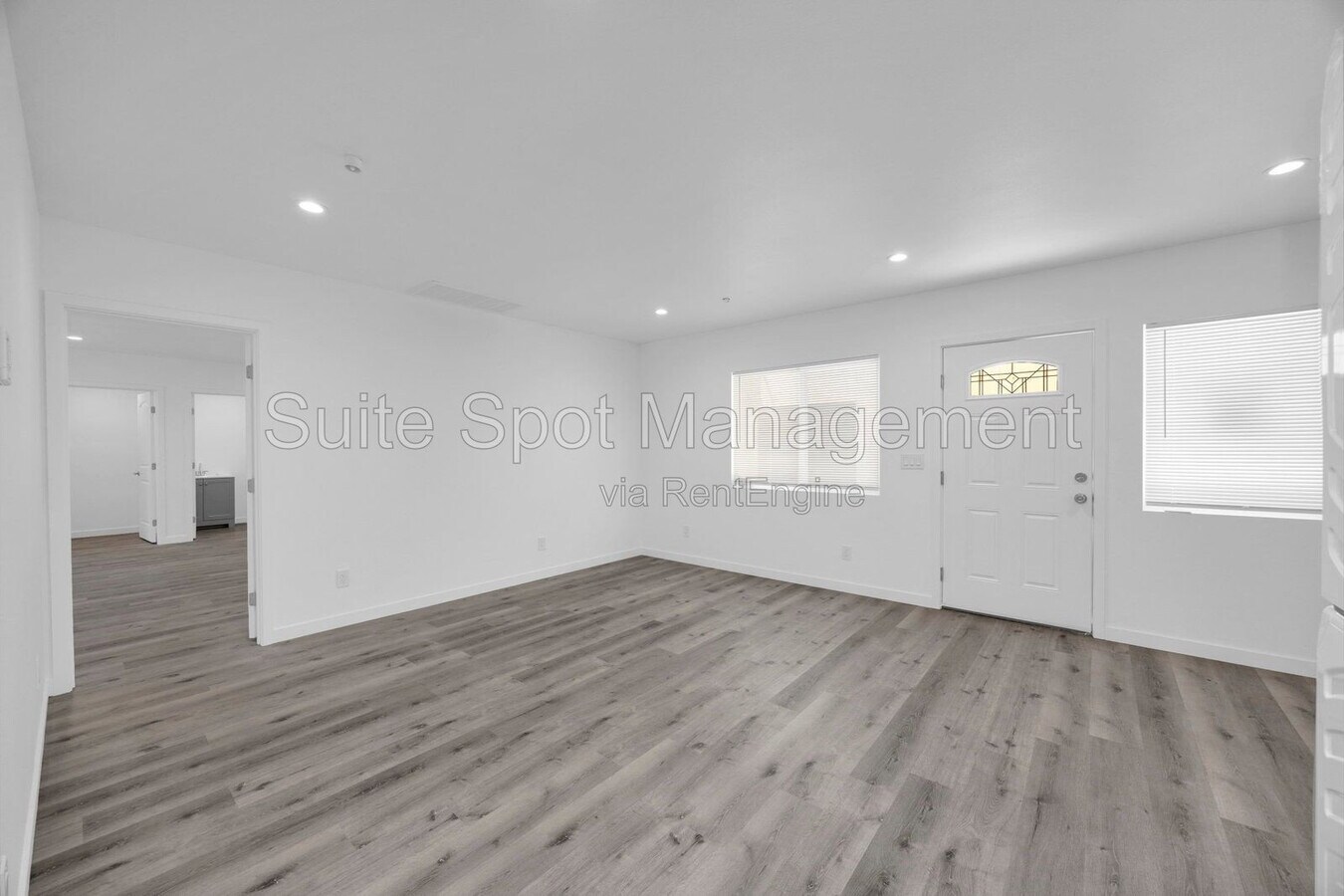 Photo - 813 Lees Ave
