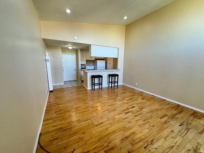 Photo - 808 Coriander Dr Unit B