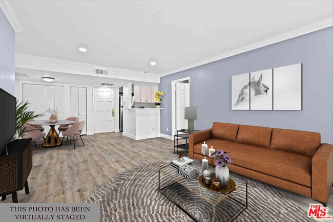 Building Photo - 1527 9th St Unit 202 Rental