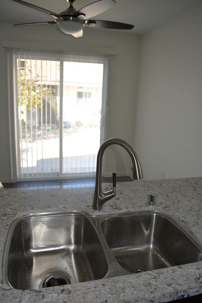 Photo - 4013-4015 36th Street Unit 4013