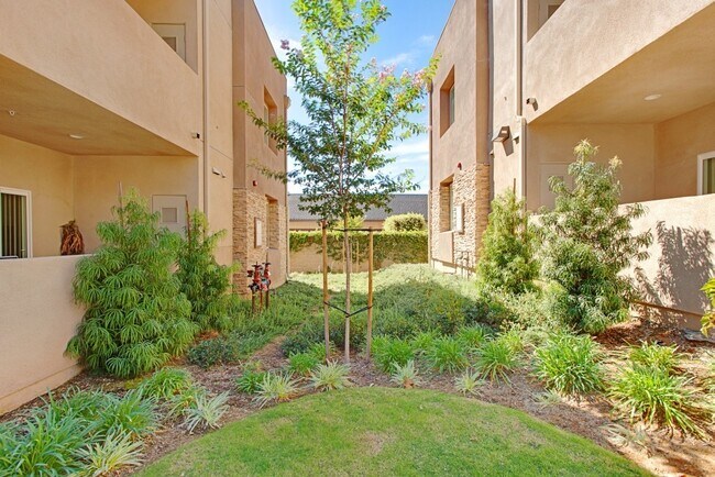 Photo - Gorgeous 2 bedroom 2 bath Unit 94- #2