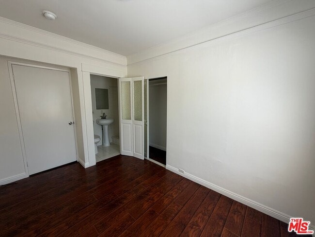 Photo - 2240 Crenshaw Blvd Unit C