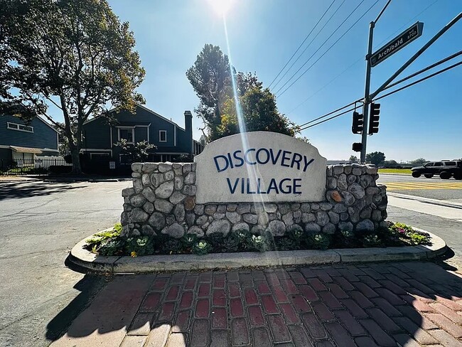 Photo - 8739 Pine Crest Pl