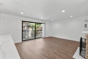 Photo - Westlake Villas Apartments