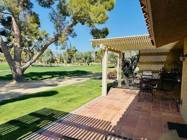 Photo - 77229 Olympic Way