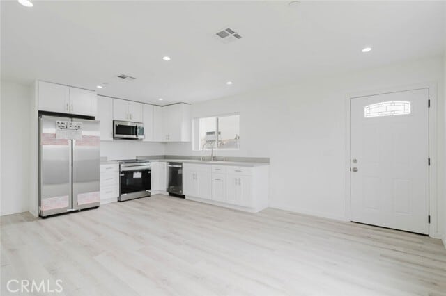 Photo - 10938 Olinda St