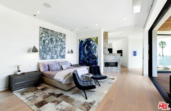 Photo - 1672 Clear View Dr