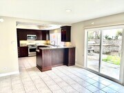 Photo - Large 5 Bedroom Single Family Home Near Da...