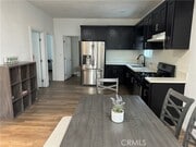 Photo - 533 E 36th St