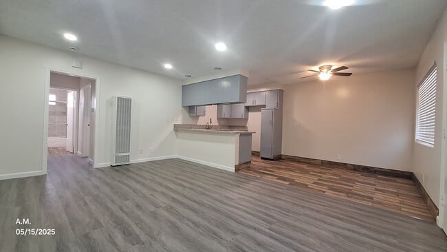 Photo - 4239 138th St Unit B