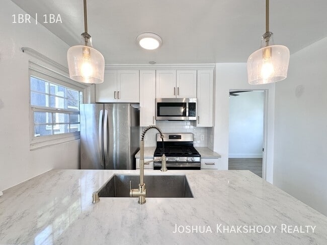 Photo - 3017 1/2 London St-