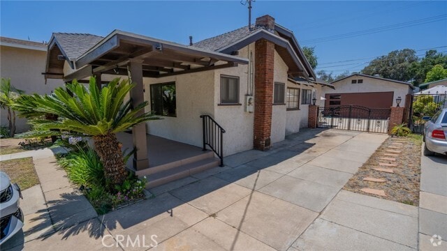 Building Photo - 105 N San Marino Ave Rental