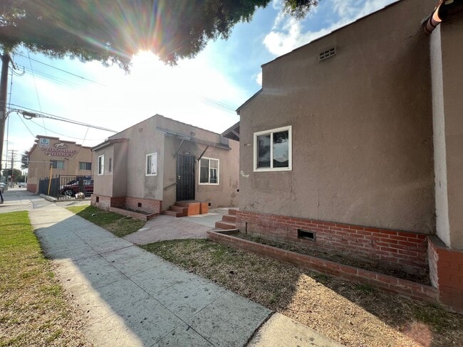 Building Photo - 6335 State St Unit A