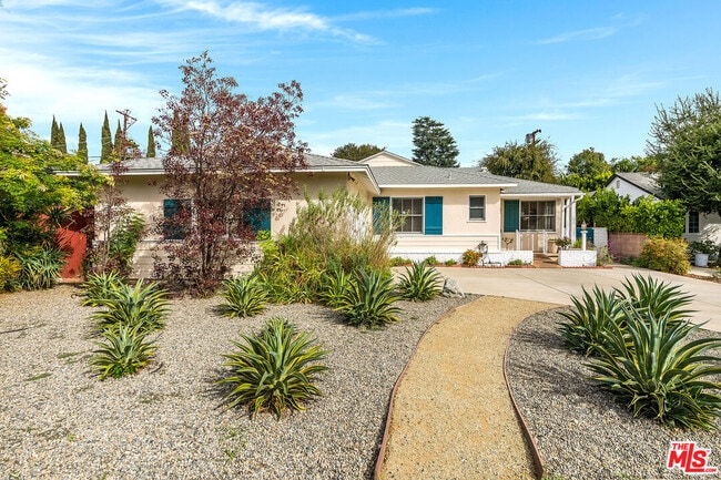 Building Photo - 11889 Tiara St