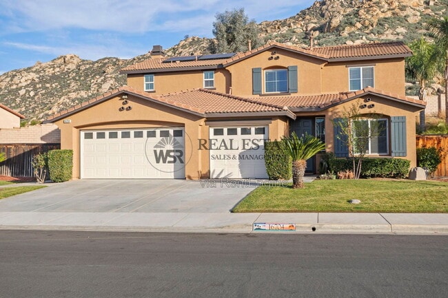 Building Photo - 16704 Fox Trot Ln