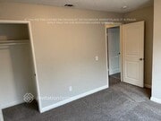 Photo - 2895 Myers St