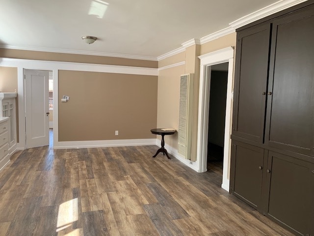 Open floor Living Room - 687 W 11th St Unit 687