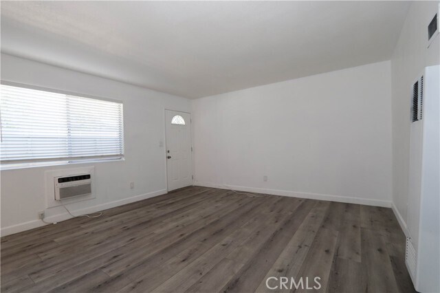 Photo - 460 Vista Ave