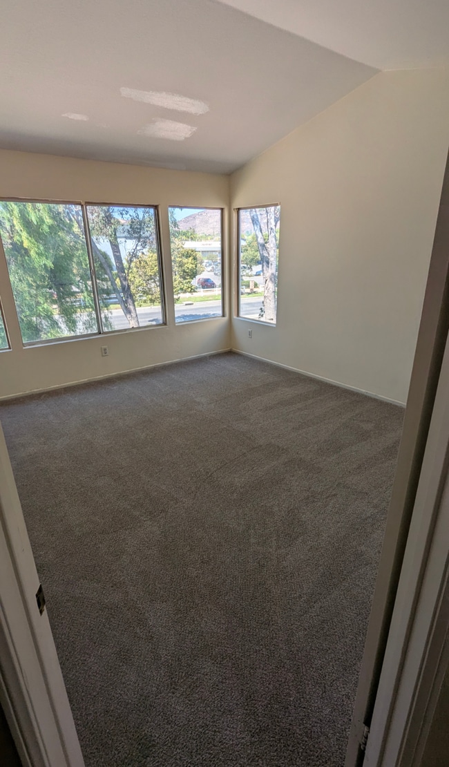 Photo - 1289 Mira Valle St
