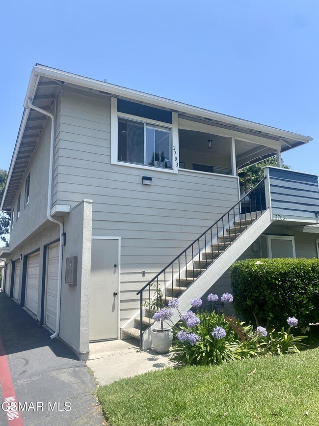 Photo - 2703 W Meadowwood Condo