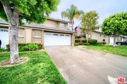 Photo - 52 Carriage Hill Ln Townhome