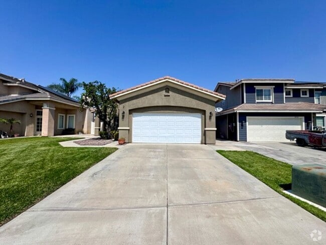 Building Photo - Charming 3 Bedroom Single Story Home in Me...
