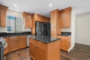 Photo - 2520 Ruhland Ave