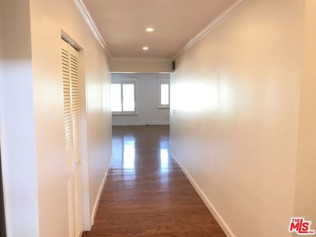 Photo - 16169 Sunset Blvd Unit 302