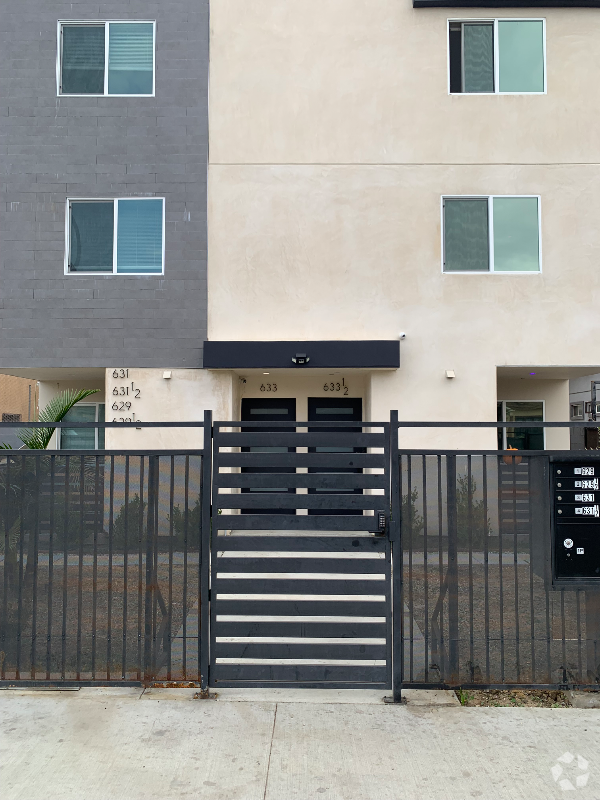 Building Photo - 633.5 Normandie Ave Rental