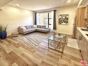 Photo - 723 S St Andrews Pl Unit 504