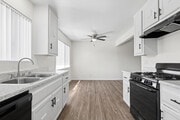 Photo - Villa Rosa Apartments