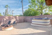 Photo - 5114 Etiwanda Ave House