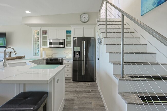 Photo - Spectacular 2 Bd/2Ba Glorietta Bay Condo.