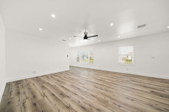 Photo - 3504 Sandwood St Unit 3506-01