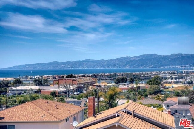 Photo - 7908 W 81st St