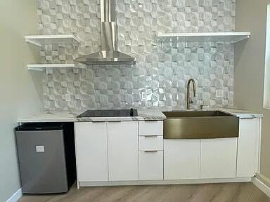 Photo - 512 Ackley St