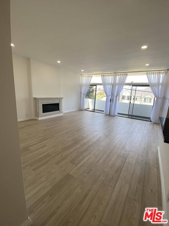 Photo - 511 San Vicente Blvd Unit 204