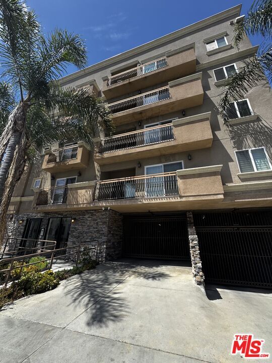 Photo - 3855 Ingraham St Unit 301