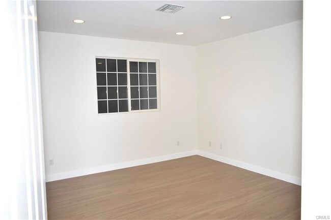 Photo - 4751 Haskell Ave