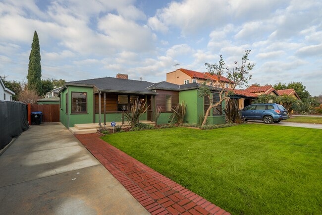 Photo - 2587 S Westgate Ave