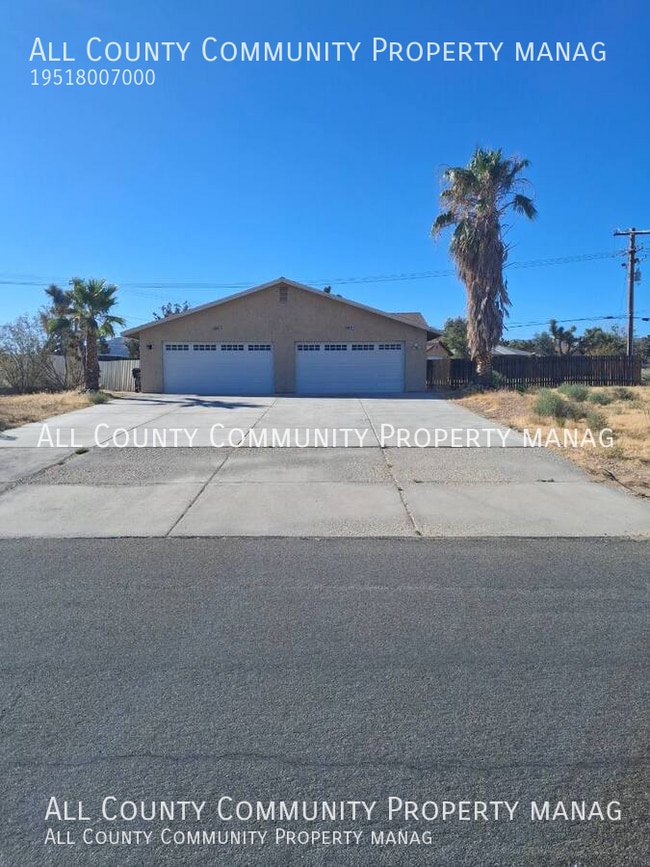 Building Photo - 58439 Palisade Dr