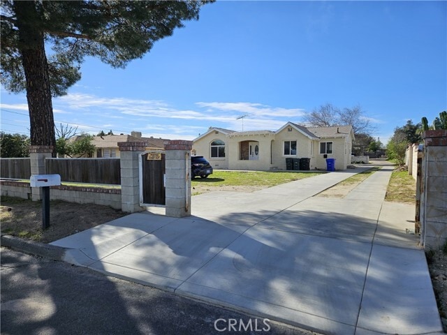 Building Photo - 2972 June St