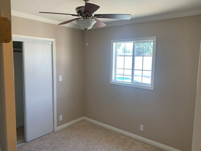 Building Photo - 3-bedrooms 2-bathrooms House for rent in Covina