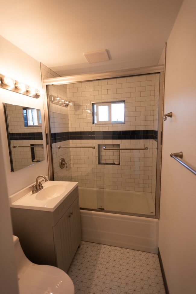 Photo - Newly remodeled 3 bedroom 1.5 Bath
